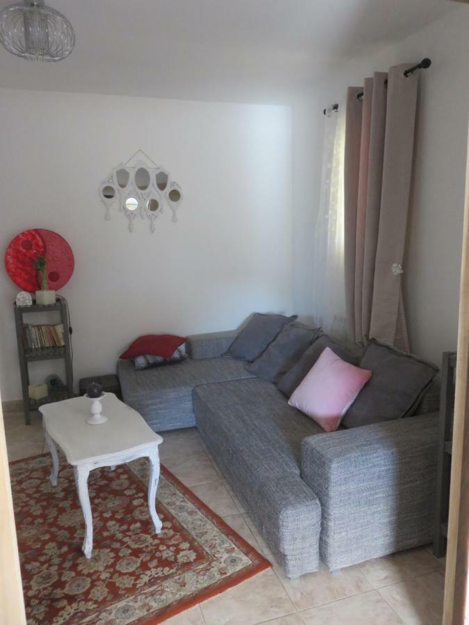 Charmant Appartement Saint Gely Cornillon المظهر الخارجي الصورة